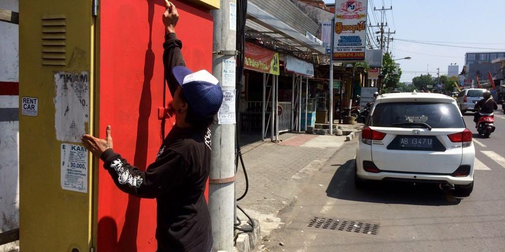 Masa Depan Adalah Hari ini: Sing Reresik, Ra Sah Ngenteni Sesuk